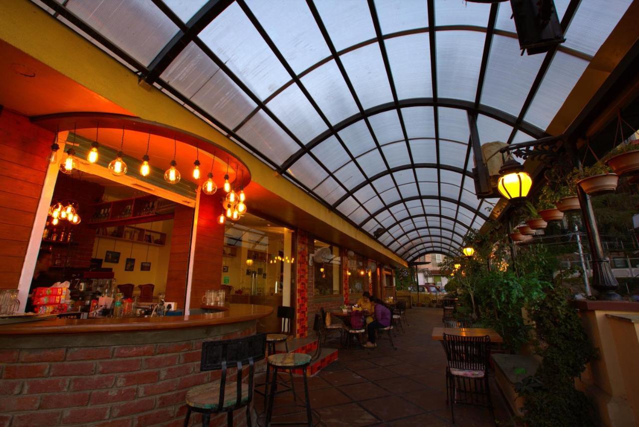 Hotel Willow Banks - Boutique 4 Star Hotel On The Mall Road Shimla Luaran gambar